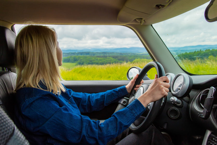 Dirigindo na Irlanda: os meandros das carteiras de motorista internacionais