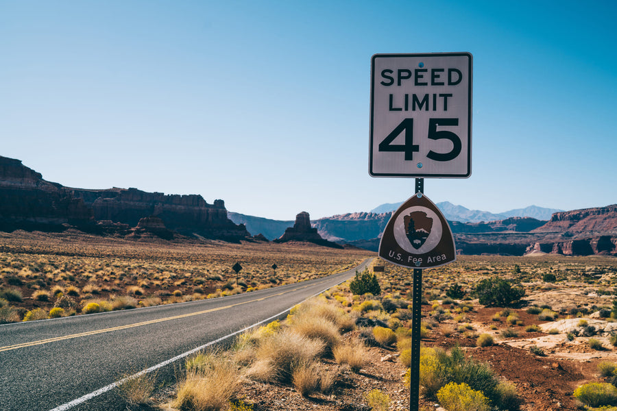 Diferenças nos limites de velocidade: Um guia para motoristas internacionais