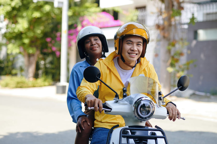 Principais destinos internacionais para entusiastas de motocicletas que usam a carteira de motorista internacional